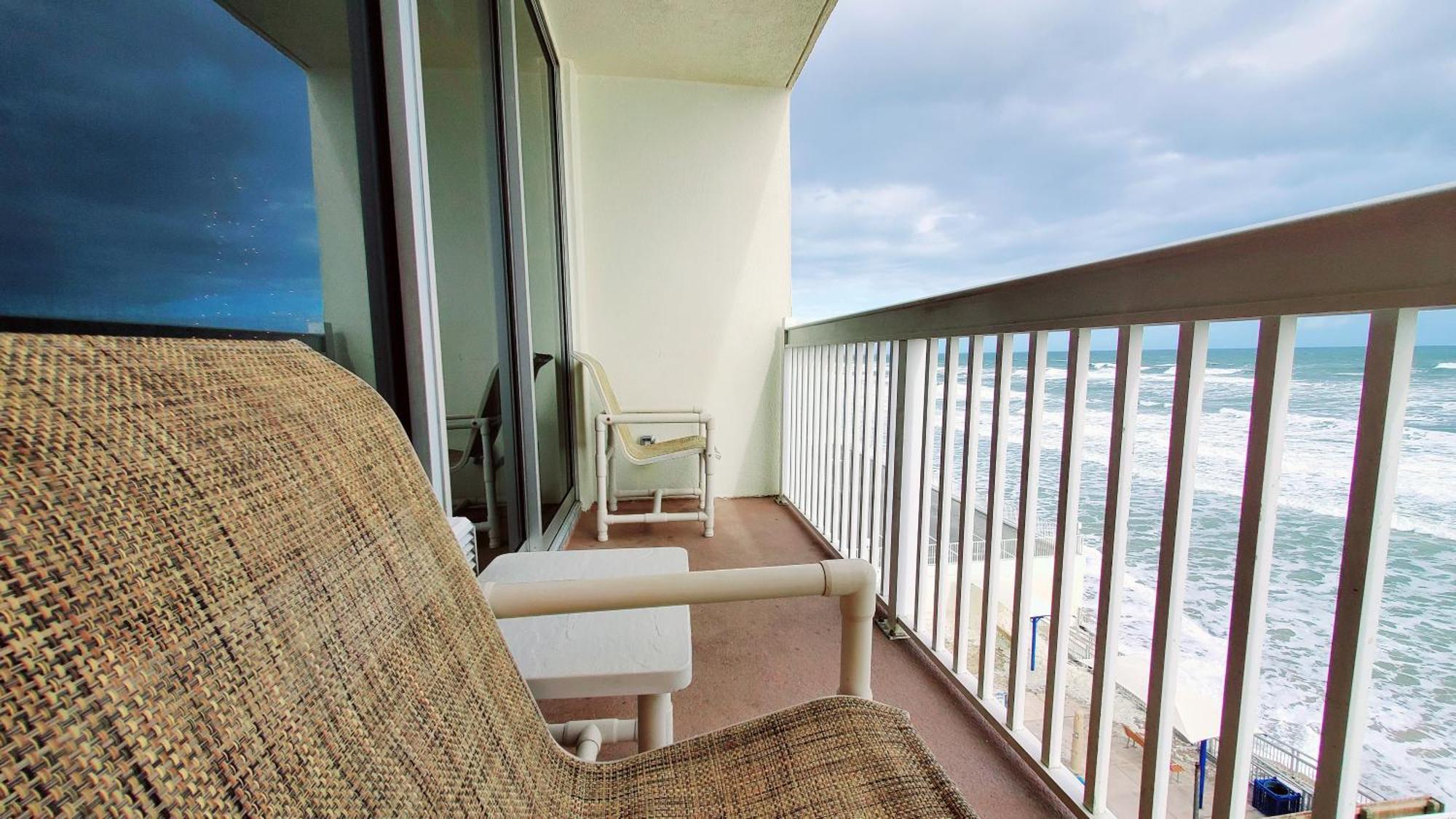 Sunkissed-Modern Oceanfront Condo Παραλία Ντειτόνα Εξωτερικό φωτογραφία